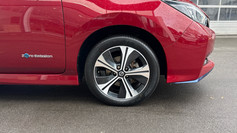 Nissan LEAF 160kW e+ Tekna 62kWh 5dr Auto Electric Hatchback